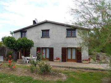 Chambre d’hôte pour 2 personnes, avec vue à Razimet