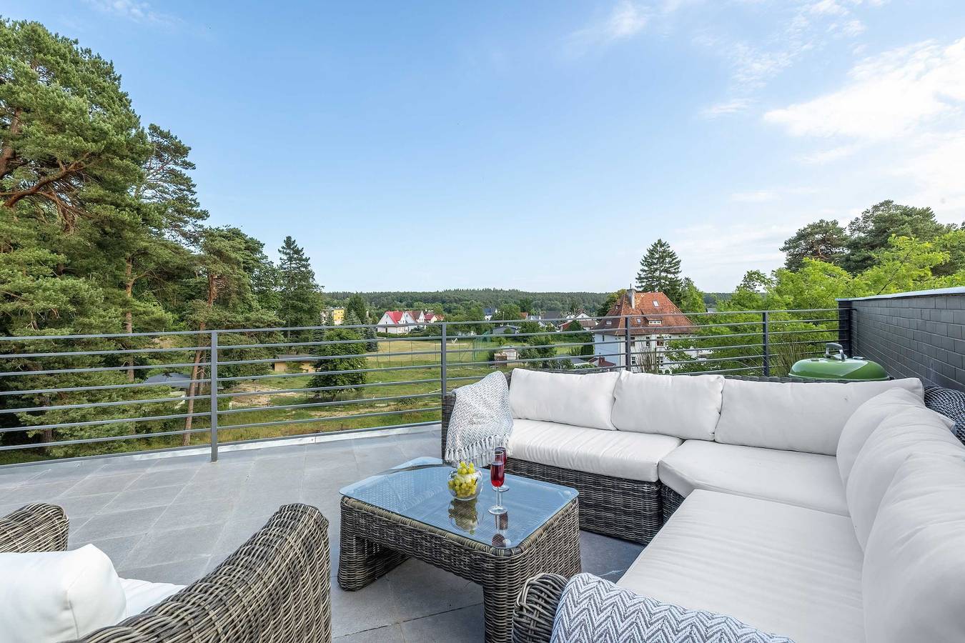 Ganze Wohnung, Two-level Apartment | Large Terrace | Close to the Lake in Wisełka, Stettiner Haff
