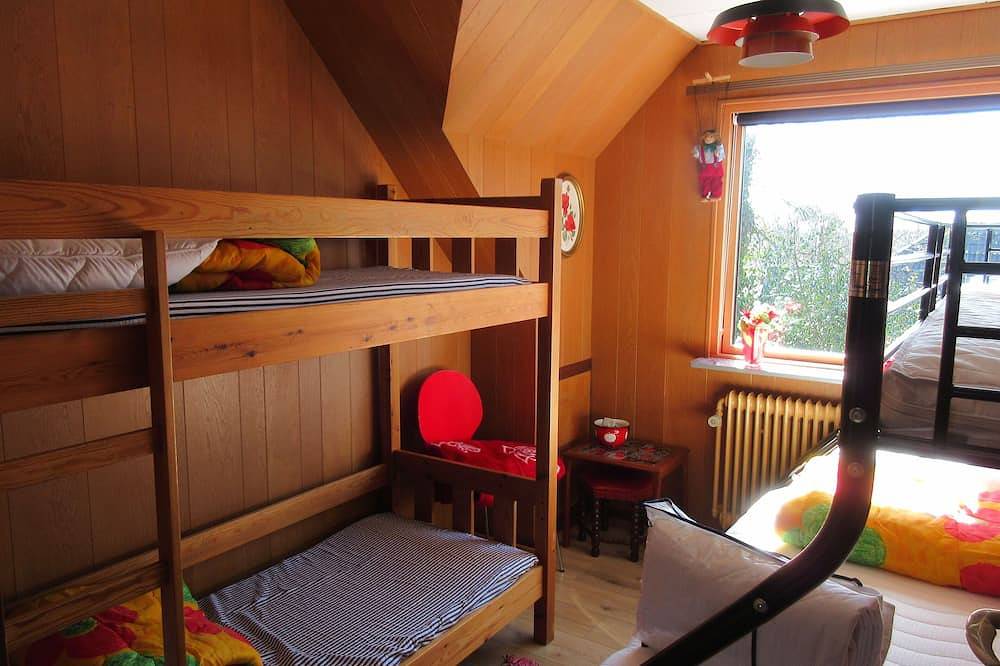 Lovely holiday apartment on the 1st floor with separate entrance. in Erslev, Morsø