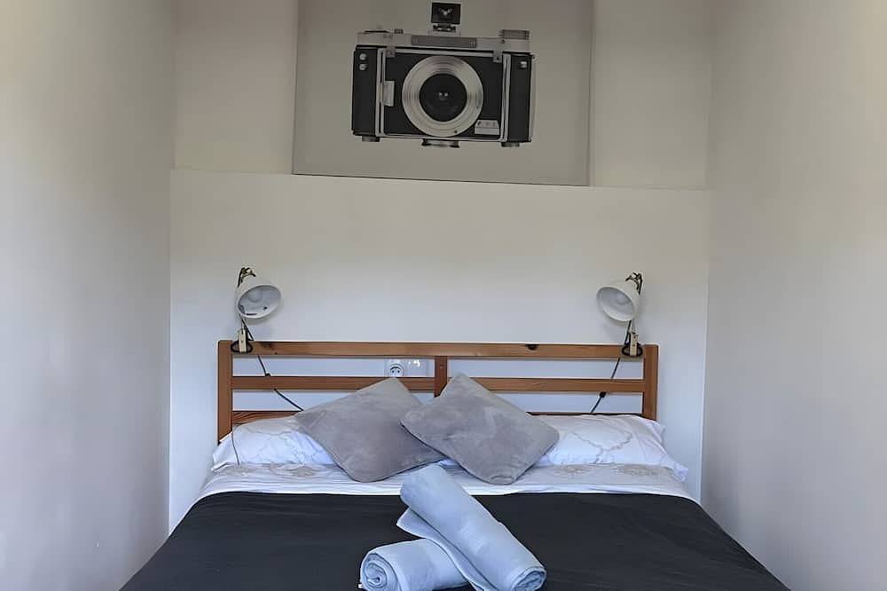 Entire apartment, Apartment 'Sol I Vent La Molina' with Mountain View and Wi-Fi in La Molina, Alp