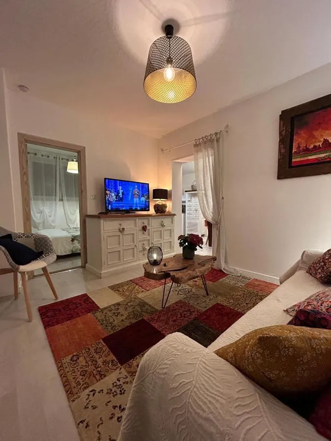 Apartamento de vacaciones para 4 personas, con piscina y vistas - 1
