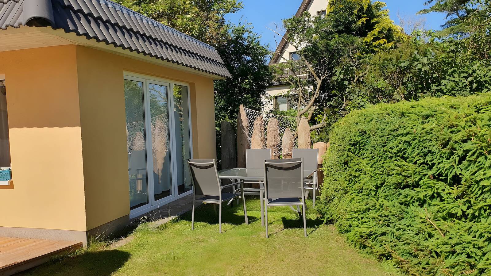 Ganze Wohnung, Ferienwohnung Störtebeker für 4 Personen und Baby 70 m² in Fuhlendorf direkt am Nationalpark/Ostsee in Fuhlendorf, Vorpommern-Rügen