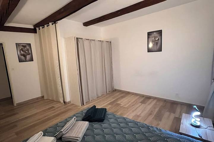 Entire apartment, Spacious, fully-equipped accommodation in Grandvillars, Territoire-de-Belfort