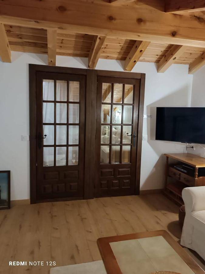 Apartamento de vacaciones para 12 personas, con Terraza además de Jardín y Vistas en El Valle (Soria)