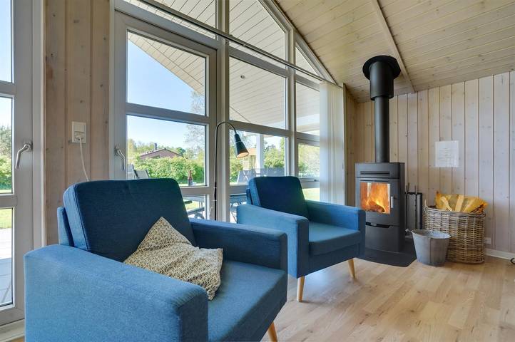 Ferienhaus für 8 Personen, mit Whirlpool und Terrasse sowie Garten und Sauna in Jegum - 4