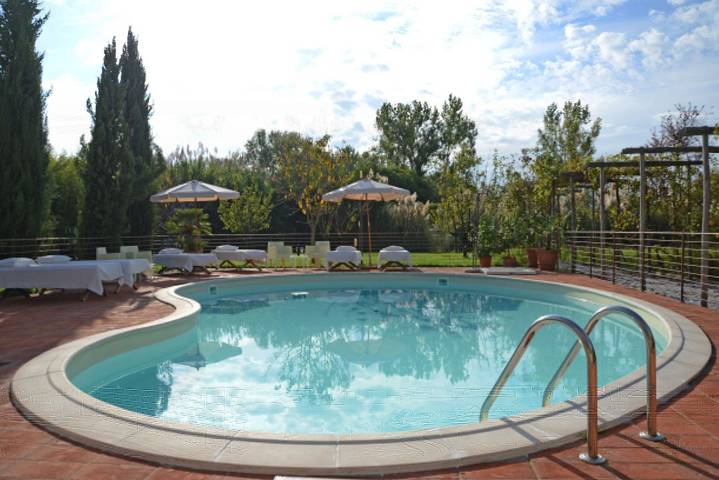 Ferienwohnung für 6 Personen, mit Garten und Pool in Lido di Camaiore