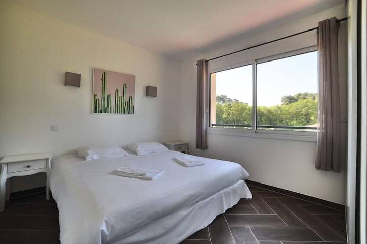 Neues Angebot - Luxusvilla mit Whirlpool und Pool in einer Residenz mit Tennis in Saint-Augustin, Côte de Beauté