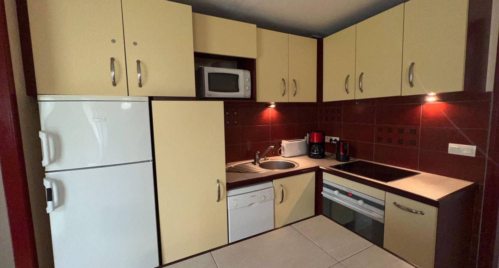 Location Locmariaquer Golfe du Morbihan entre mer et plage in Locmariaquer, Côte des Mégalithes