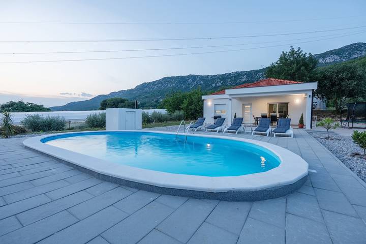 Ferienhaus für 6 Personen mit Balkon/Terrasse in Bosnien und Herzegowina