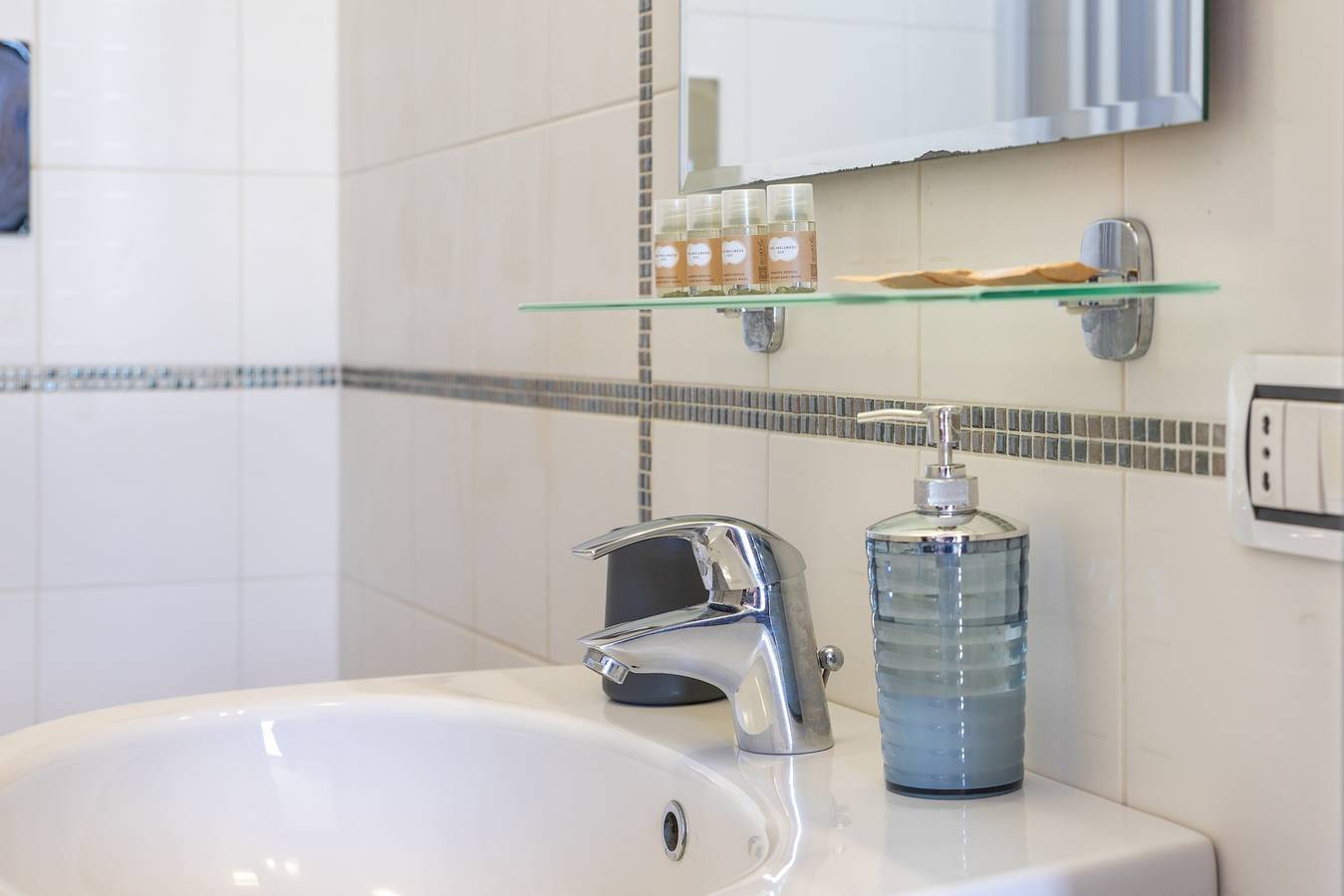 Kamer 'Sciauru' met gedeeld buitenzwembad, wifi en airconditioning, foto 13