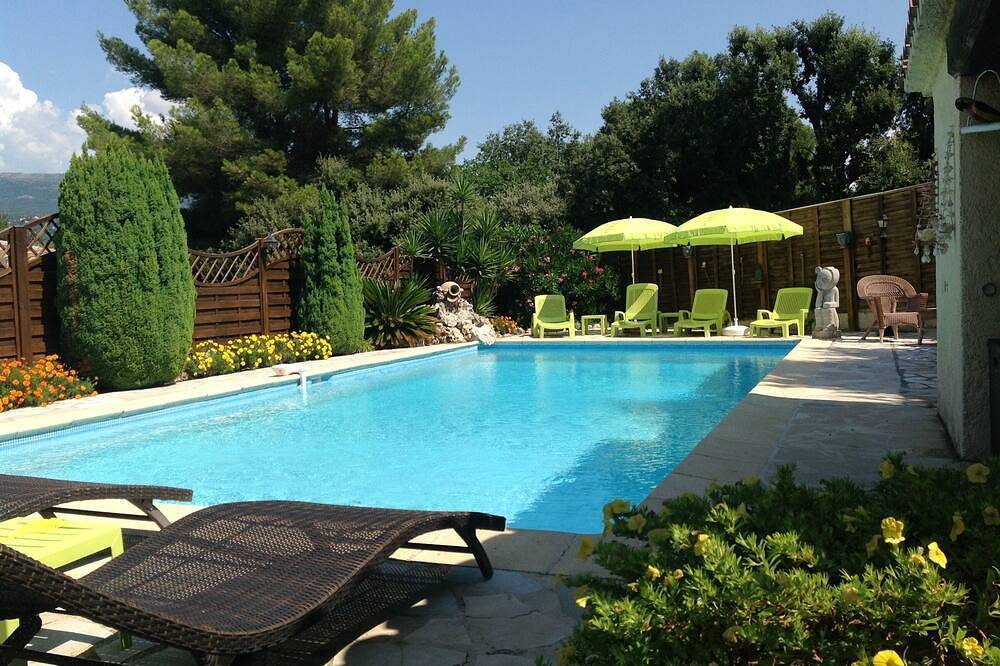 Villa les laurier private swimming pool Private terrace and garden in Peymeinade, Mittelmeerküste (Frankreich)