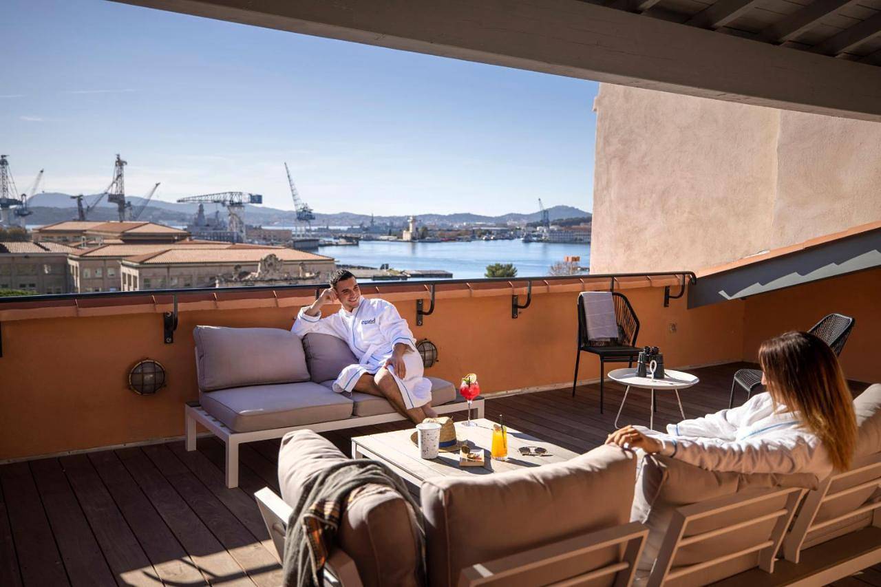 L'Eautel Toulon Centre Port in Toulon, Côte méditerranéenne (France)
