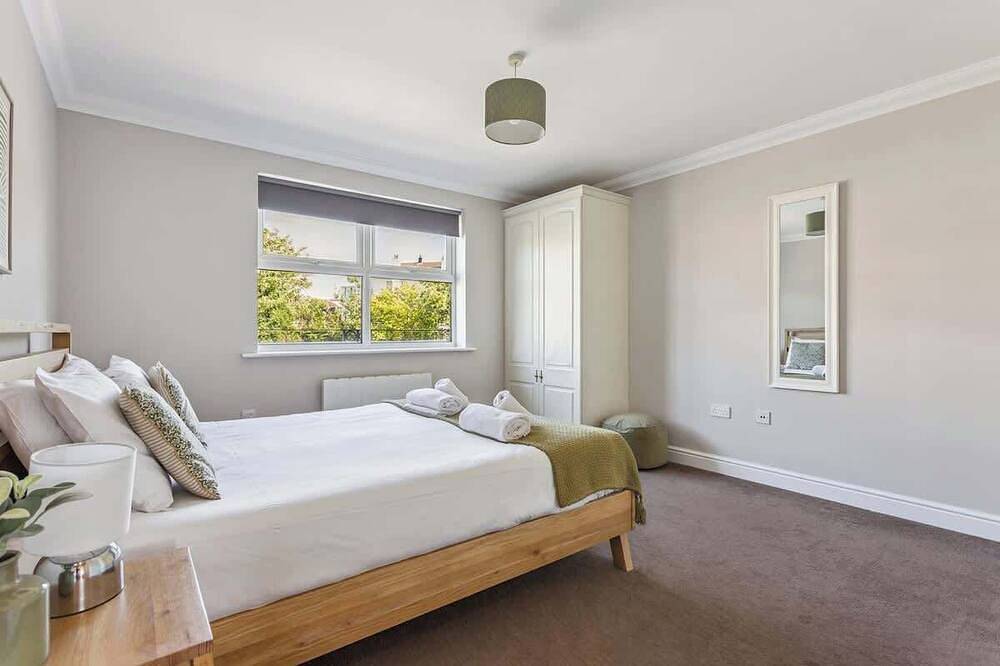 Apartamento entero, 2Br Apt Near Windsor Castle + Free Parking&Balcony in Windsor, Berkshire