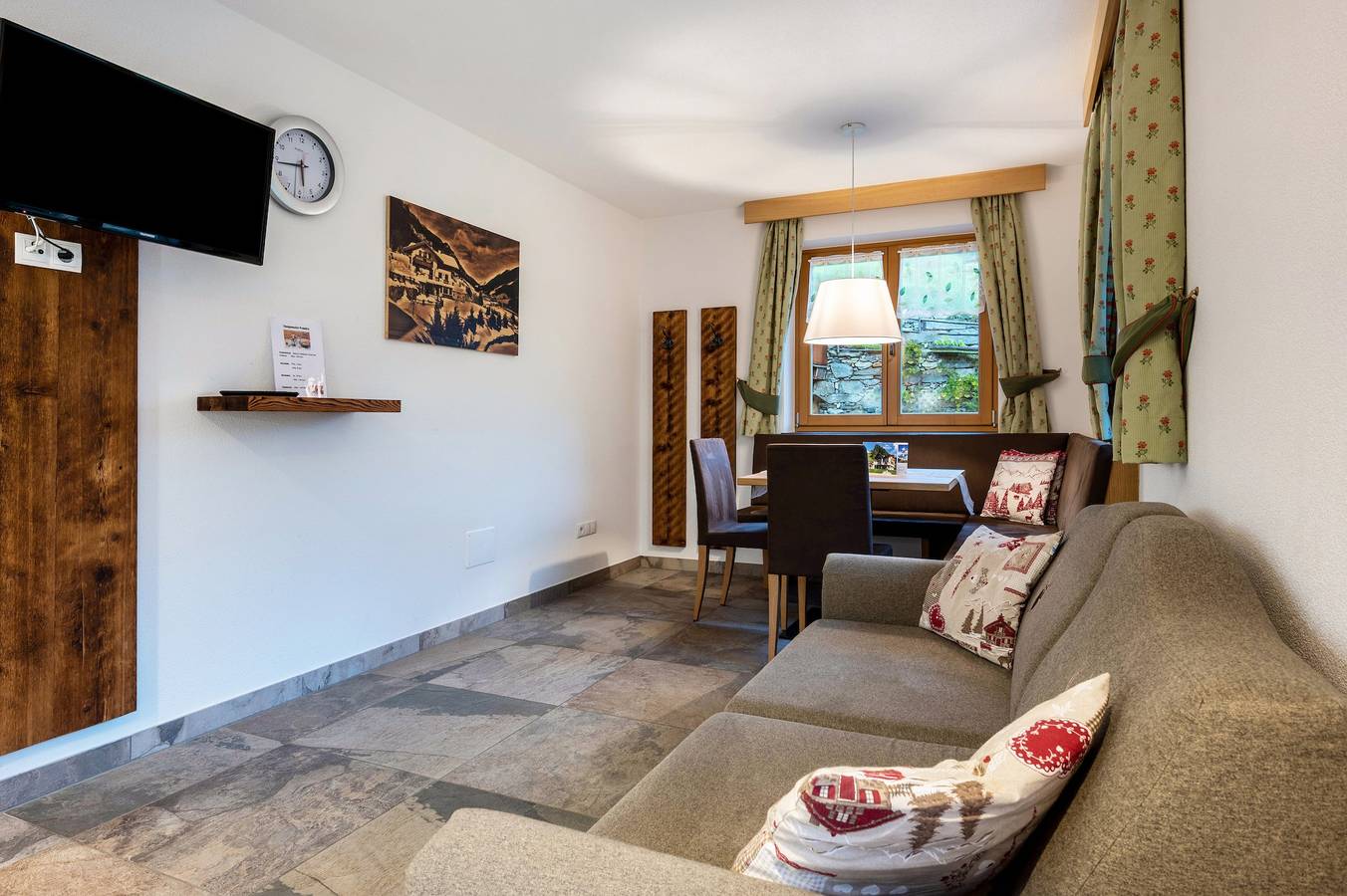 Appartamento intero, Appartamento "Schwarzenstein" con vasca idromassaggio condivisa e giardino in Valle Aurina, Alpi della Zillertal