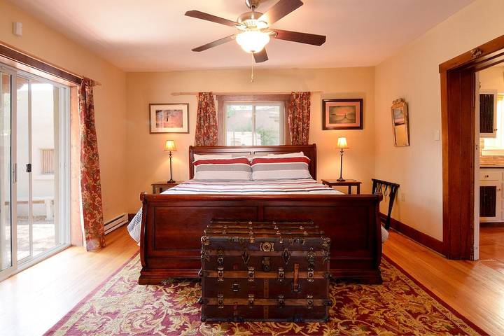 Casa de vacaciones para 4 personas, con terraza además de jardín y jacuzzi - 1