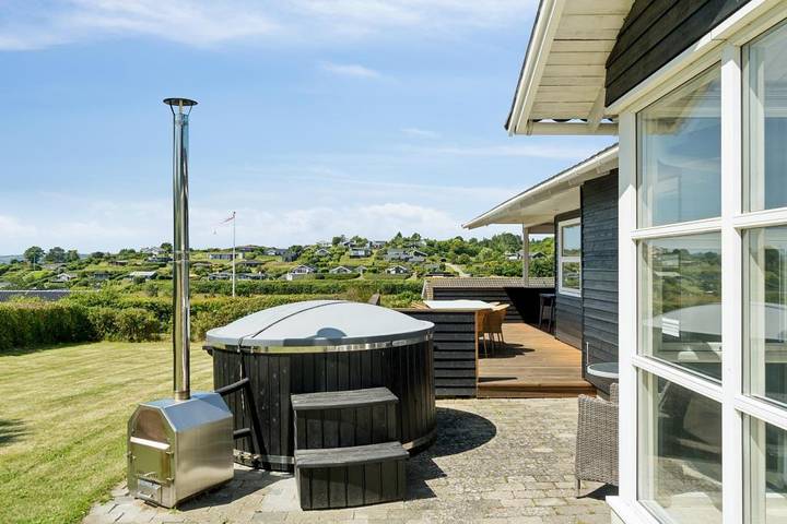 Modernes Ferienhaus mit Meerblick und Wildnisbad – Traumurlaub an der Ebeltoft-Bucht in Egsmark Strand, Süddjursland