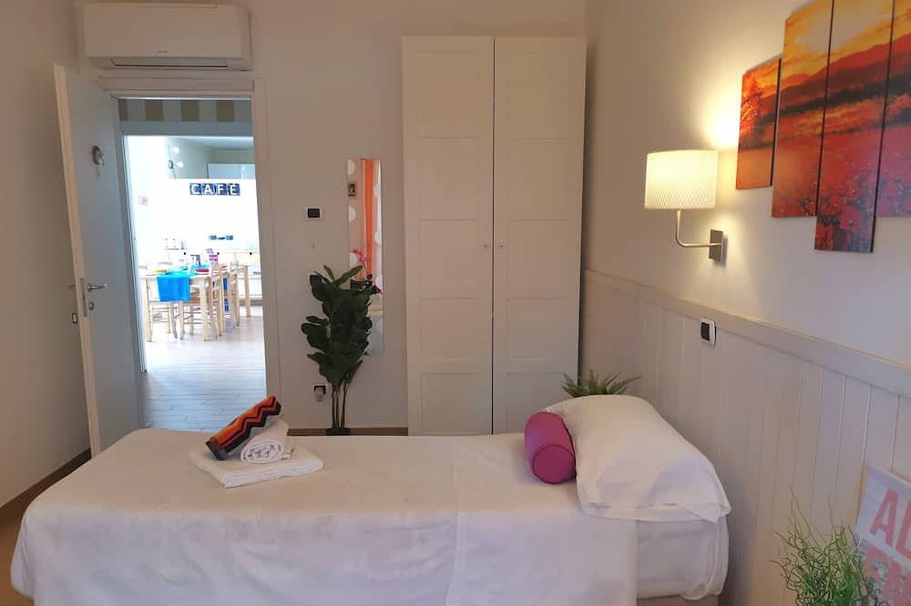 Appartamento intero, Bnbook Appartamento Sempione con 4 camere da letto e 4 bagni in Rho, Provincia di Milano