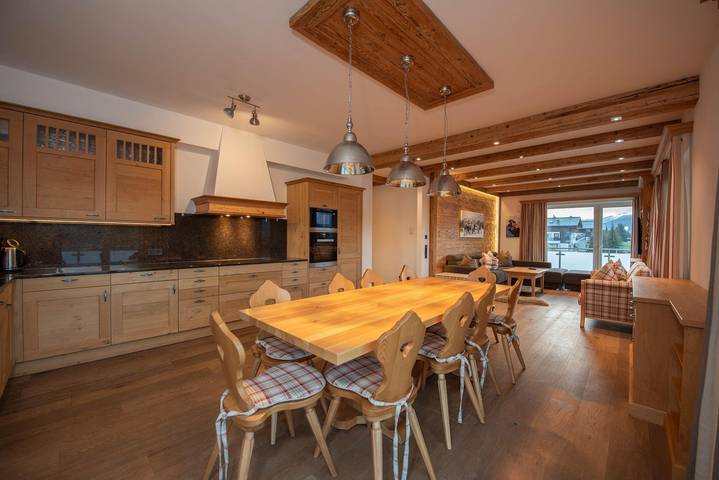 Ferienwohnung für 8 Personen, mit Balkon und Ausblick in Krimml - 2