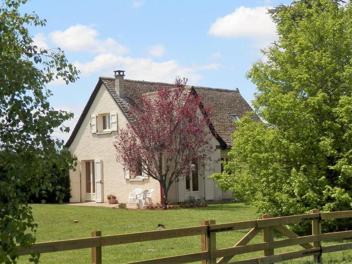 Holiday Home in Sériers, Neuvéglise-sur-Truyère