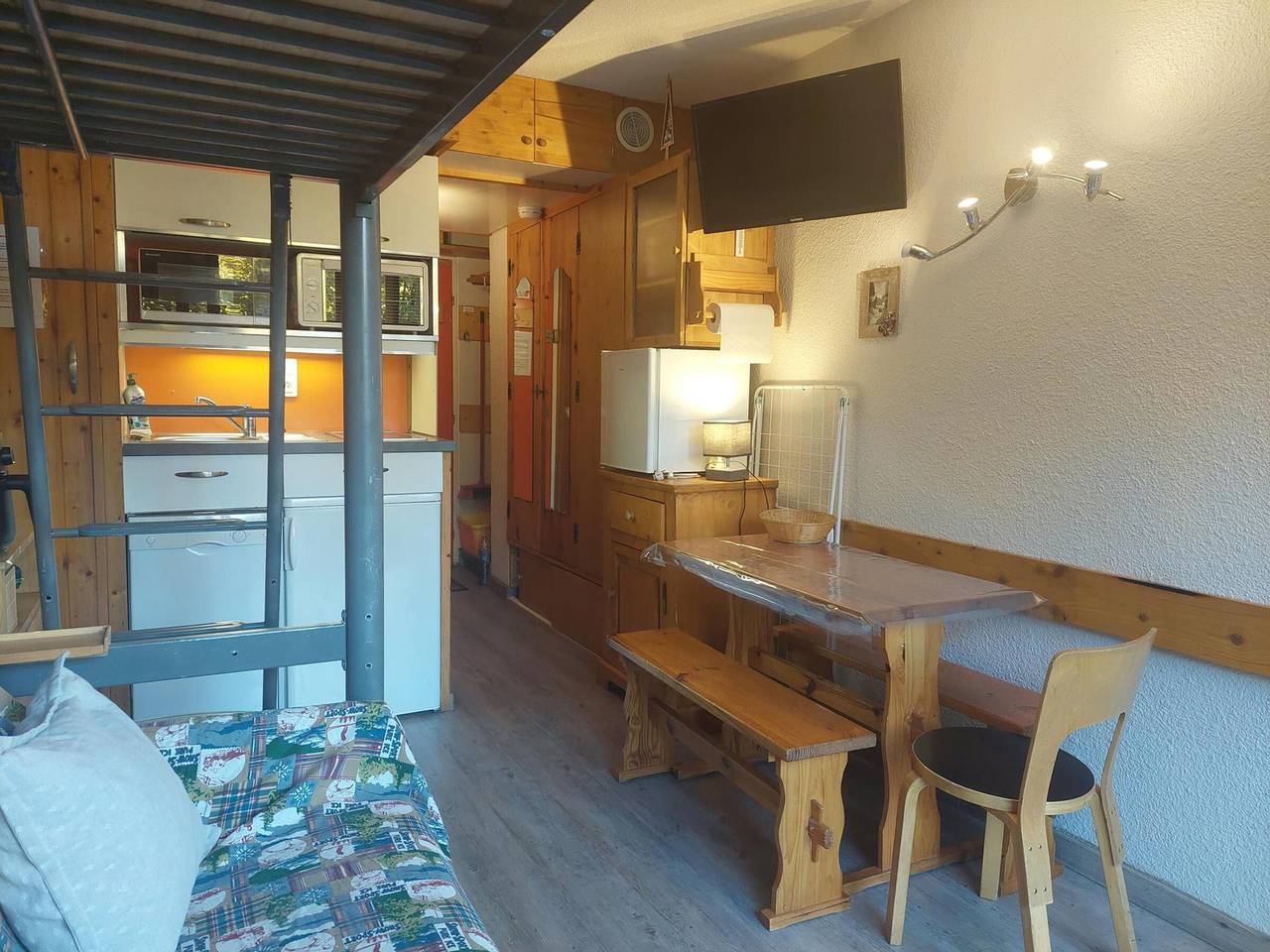 Studio entier, Studio cosy pour 2 pers, balcon vue Mont Blanc in Arc 1800, Bourg-Saint-Maurice