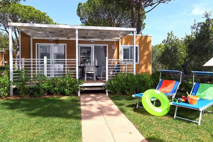 Wohnwagen für 5 Personen, mit Garten in Castiglione della Pescaia