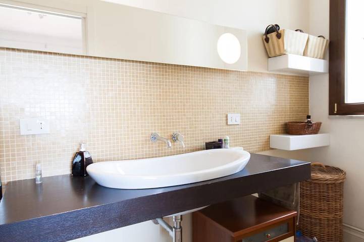 Villa between sea and mountain with private pool and sea view with private pool in Capaci, Palermo Province