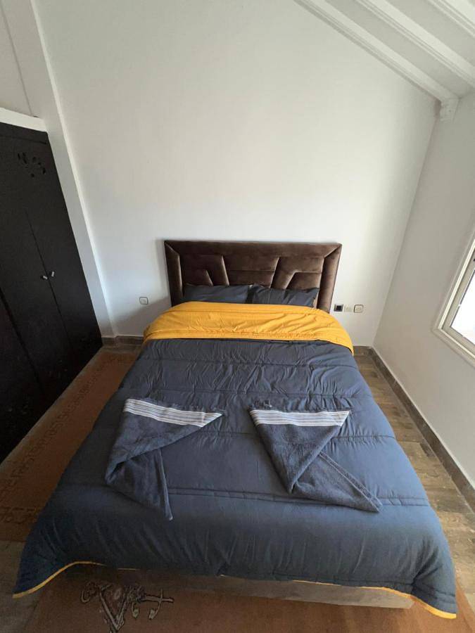 Gîte pour 6 personnes, avec terrasse ainsi que vue et jardin dans Imouzzer du Kandar - 2