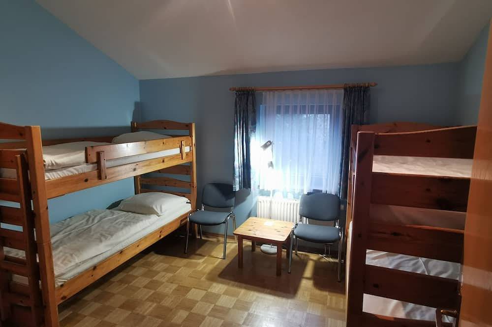 Ganze Wohnung, Vierbettzimmer in Neubulach, Nordschwarzwald