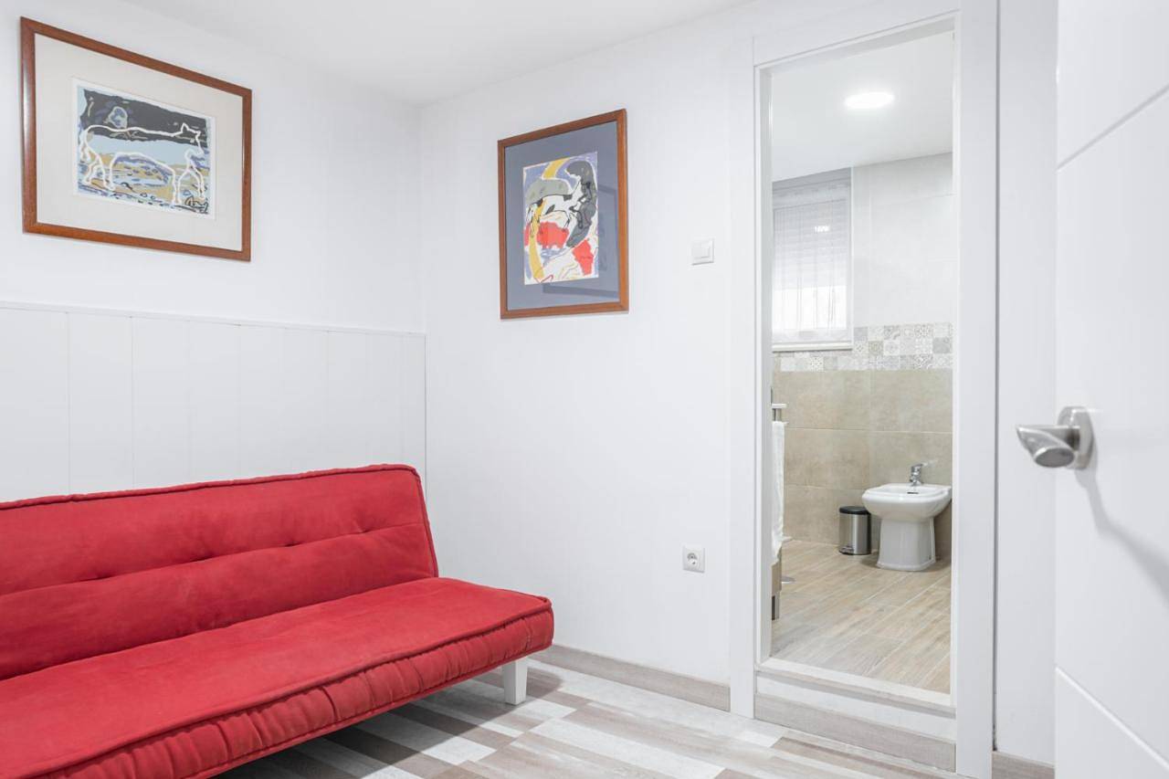 Six-Bedroom House in Oviedo, Cordillera Cantábrica