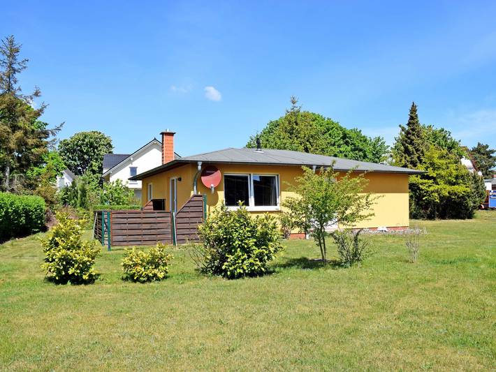 Ferienwohnung für 3 Personen, mit Garten und Terrasse in Baabe