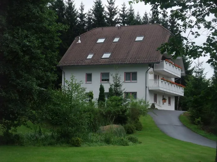 Apartamento de vacaciones para 6 personas, con vistas y jardín - 1