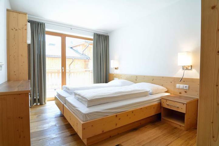 Ferienhaus für 6 Personen, mit Balkon und Garten sowie Pool, mit Haustier in den Dolomiten - 3