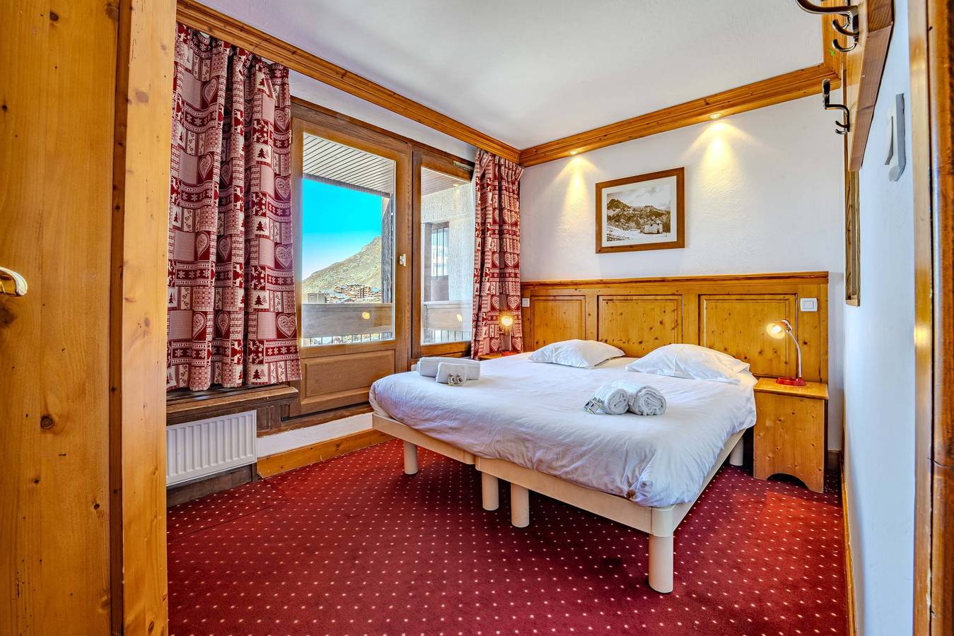 Ganze Wohnung, Ski-In/Out w/ Wide Mountain View in Val Thorens, Les Trois Vallées