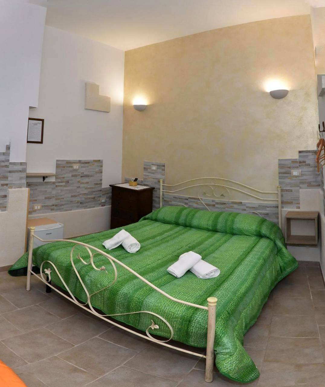 Double Room with Private Bathroom in Avetrana, Golfo di Taranto