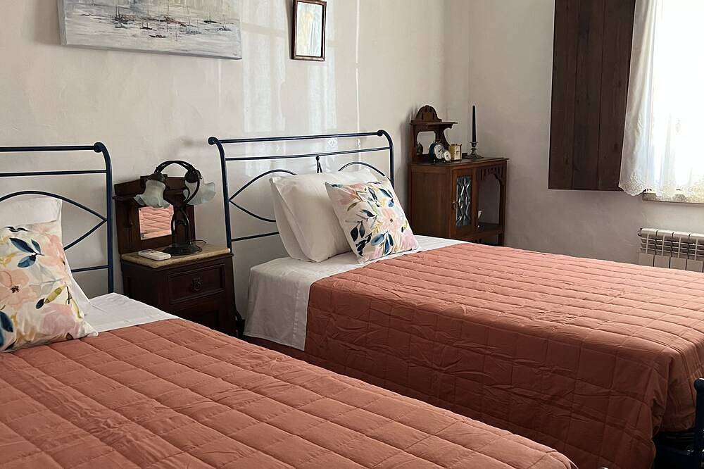 Country House Alegrete Portalegre - Castanheiro da Penha in Alegrete, Parque Natural da Serra de São Mamede