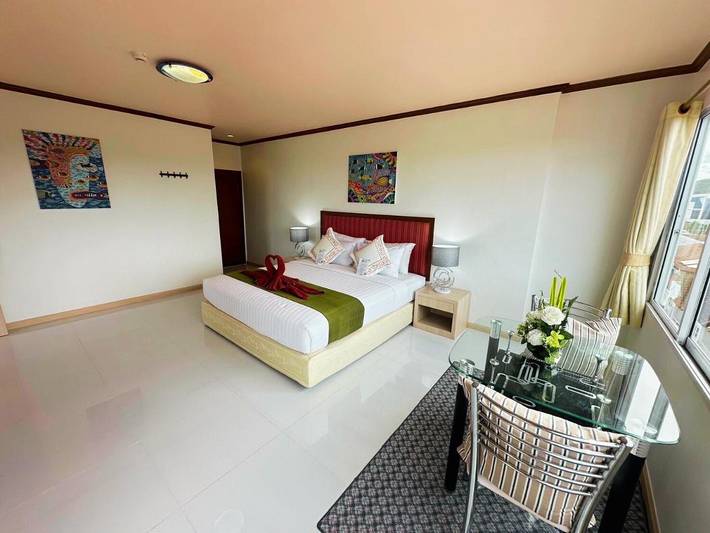 Hotell för 3 Personer, med pool samt terass och utsikt i Hua Hin