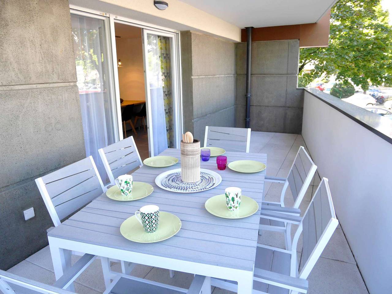 Appartement entier, Appartement contemporain à Annecy, terrasse et animaux admis in Annecy, Annecy (commune)