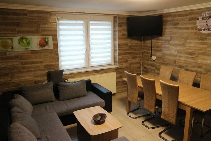 Ferienwohnung für 8 Personen, mit Garten und Ausblick sowie Terrasse in Hohe Börde - 4