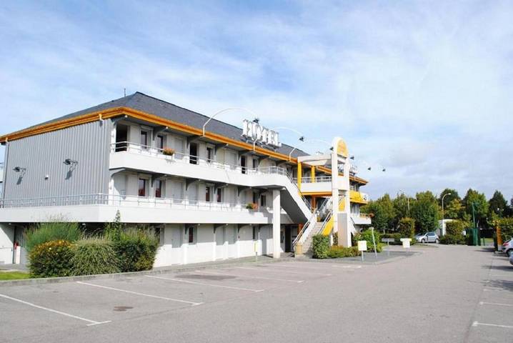 Hôtel pour 3 personnes, avec jardin à La Rivière-Saint-Sauveur - 2