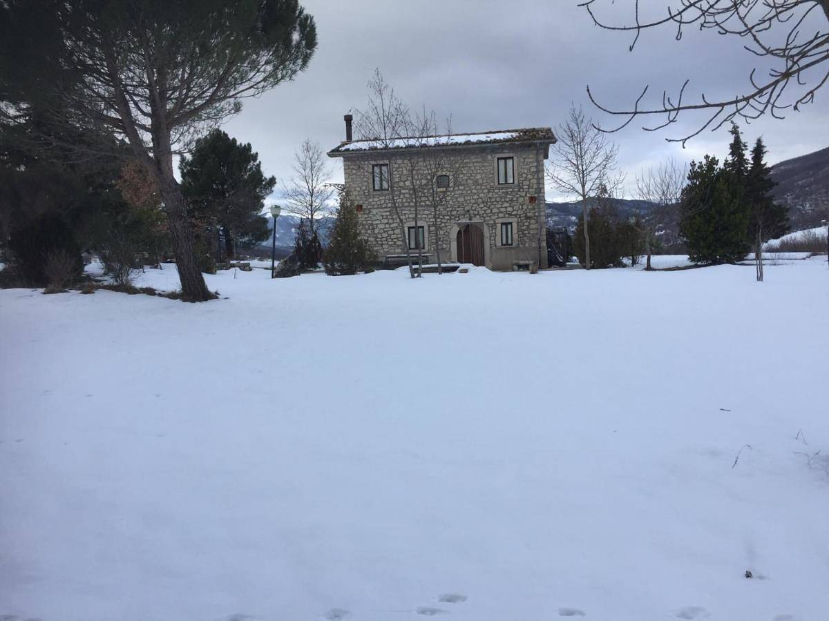 Villa in Forlì del Sannio, Alto Molise
