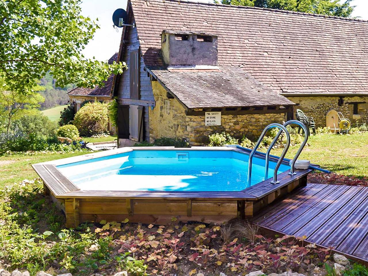 Maison De Vacances pour 4 Personnes dans Thenon, Périgord Noir