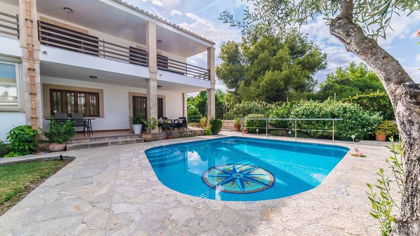 Ferienhaus mit Meerblick für 8 Personen, mit Garten und Pool sowie Terrasse in Playa de Muro