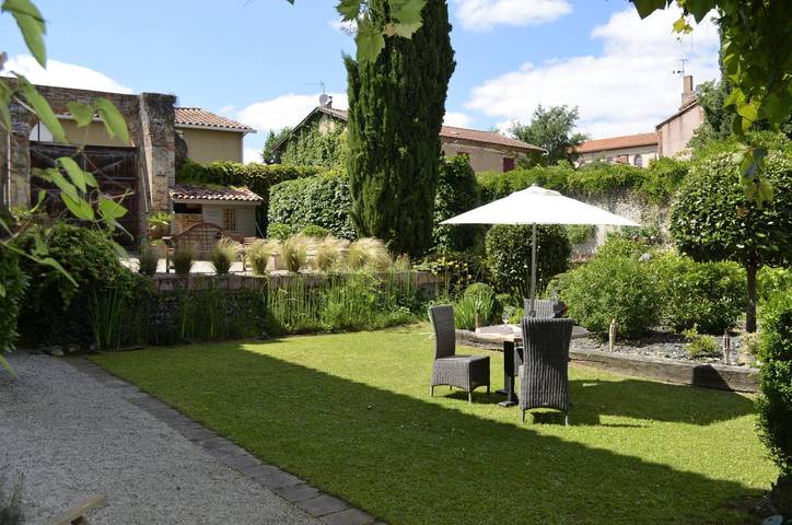 Gîte pour 4 personnes, avec piscine ainsi que terrasse et jardin dans Haute-Garonne - 3
