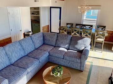 Vacation House for 9 Guests in Emerald Isle, Carteret County, Picture 3