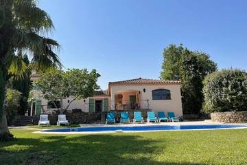 Cottage pour 12 personnes, avec jardin et terrasse à Marcorignan