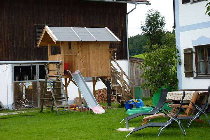 Ferienhaus für 6 Personen, mit Balkon und Garten in Eggstätt