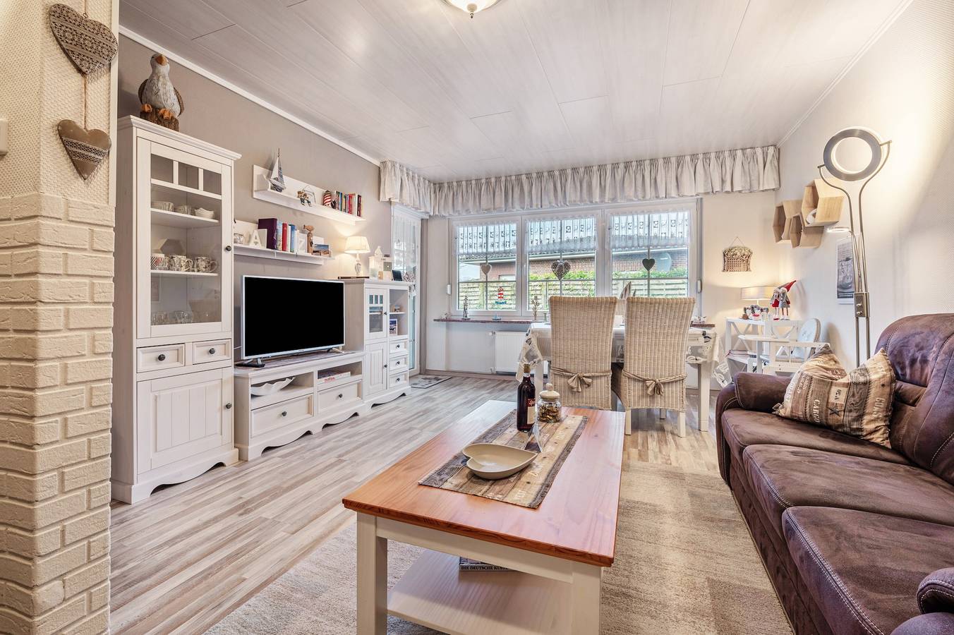 Casa de vacaciones 'Haus Strandliebe' con terraza privada, jardín privado y Wi-Fi in Schillig Strand, Wangerland