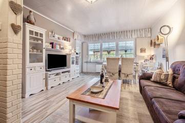 Chalet für 4 Personen in Wangerland, Niedersachsen, Bild 1