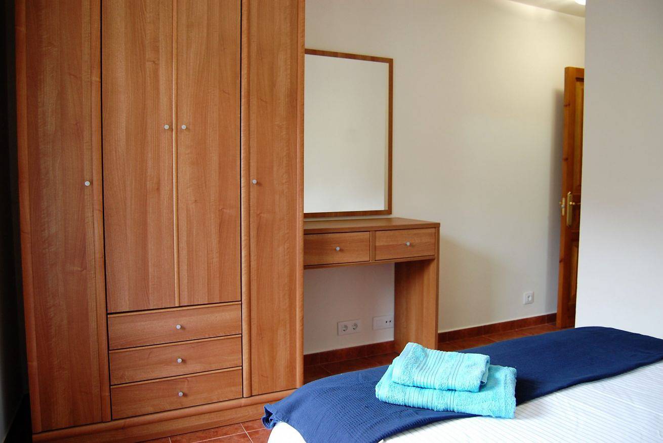 Apartamento entero, Casa Para 12 Personas En Llanes Vv 1976 As in Posada de Llanes, Llanes