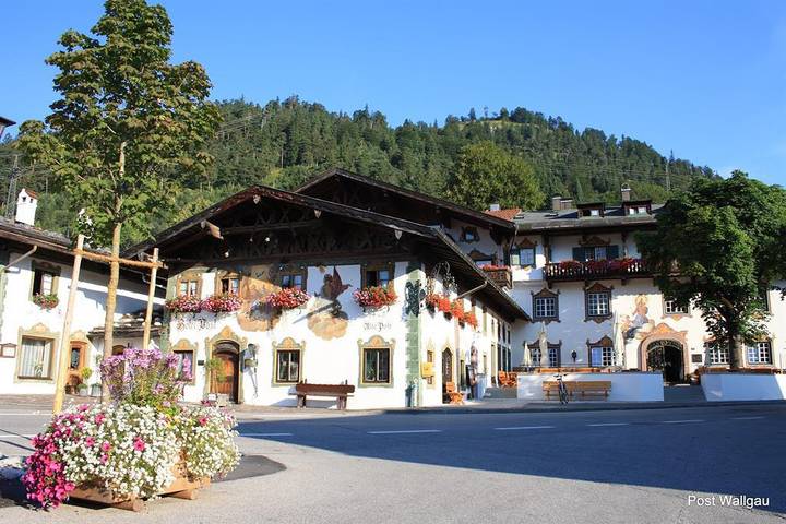 Hotel, mit Terrasse am Walchensee